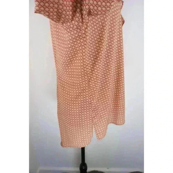 Van Heusen Ruffled V-Neck Long Sleeve Blouse - Size M - Picture 9 of 12